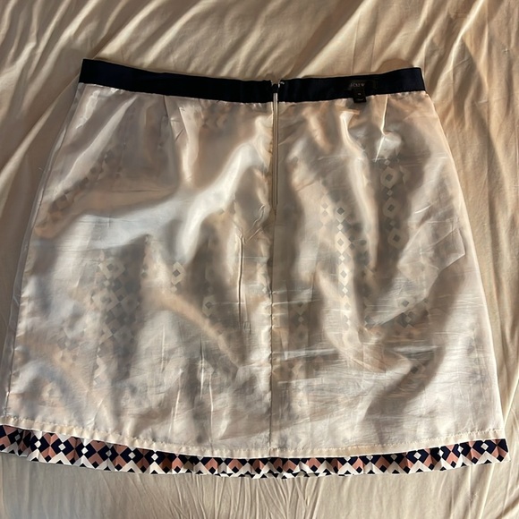 J Crew - Geometric Pleated Silk Skirt - Picture 4 of 5